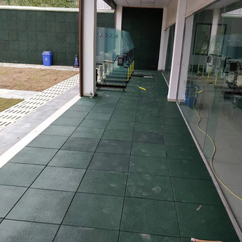 Rubber green shooting pad installed on the ground floor of the public security bureau